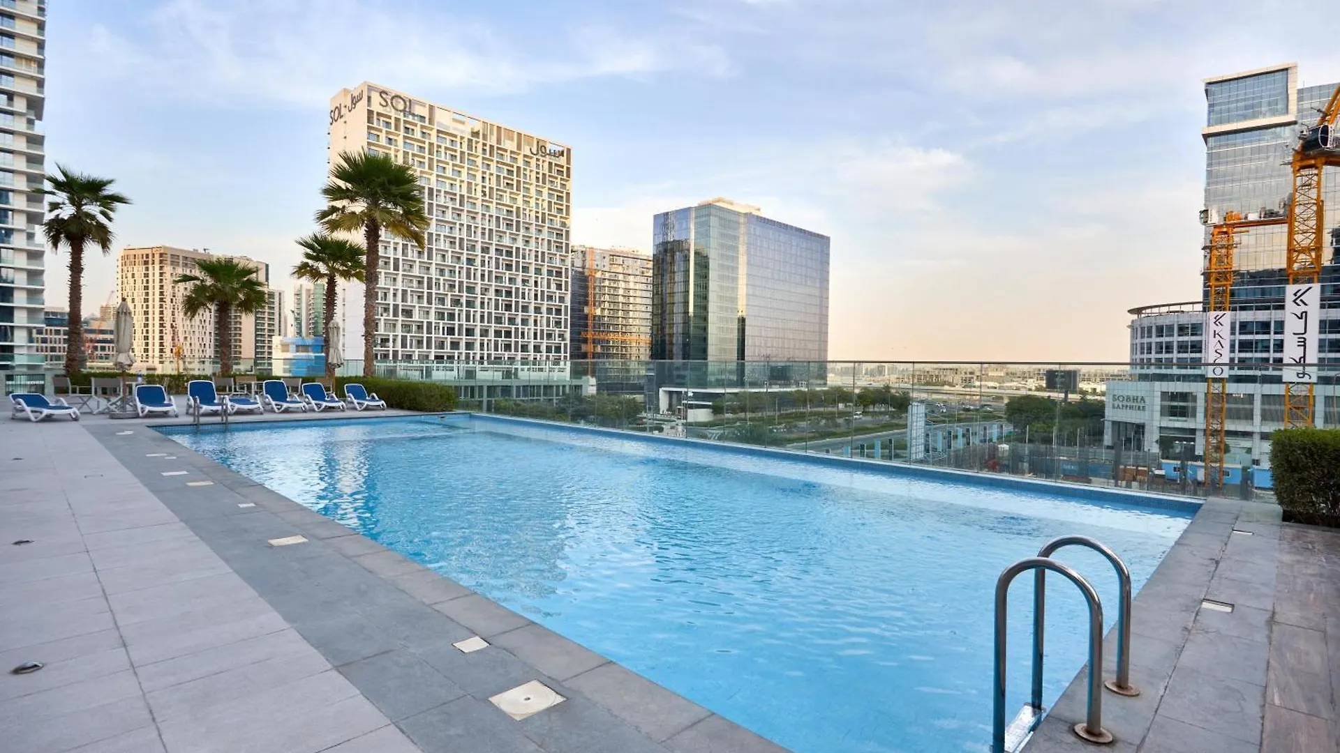Apartment Luxury Studio - Sol Bay Tower - Business Bay By Stayfinity Dubai United Arab Emirates