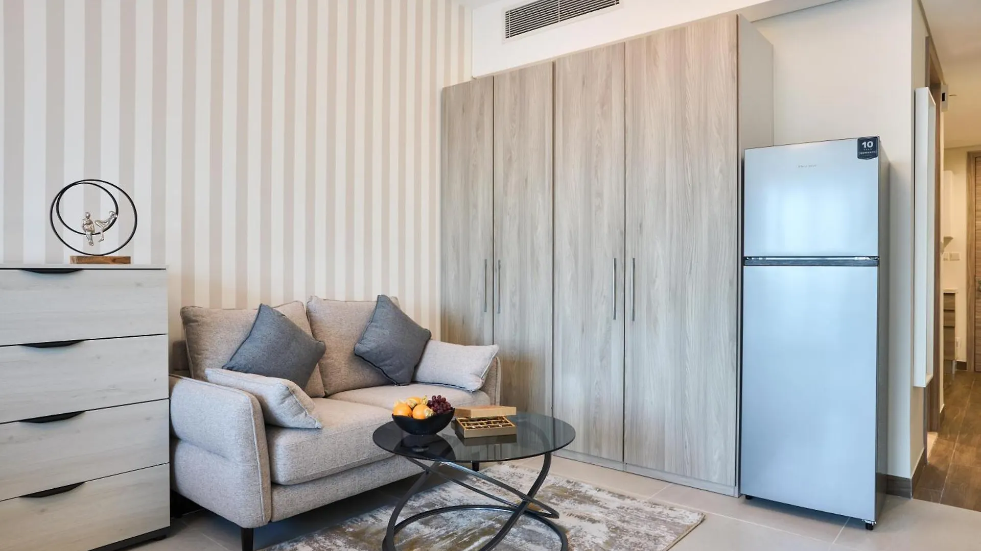 Apartment Luxury Studio - Sol Bay Tower - Business Bay By Stayfinity Dubai
